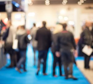 /NL-2019/Messe-Montage-300x271.jpg