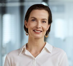 Cybersecurity ist Führungsaufgabe: Britta Zur über Vertrauen, Verantwortung und Zusammenarbeit